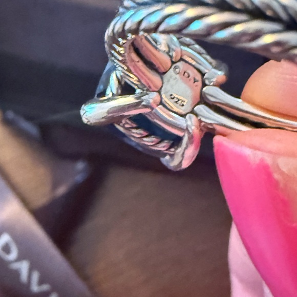 David Yurman Chatelaine 11mm Hampton Blue Topaz - Picture 3 of 5